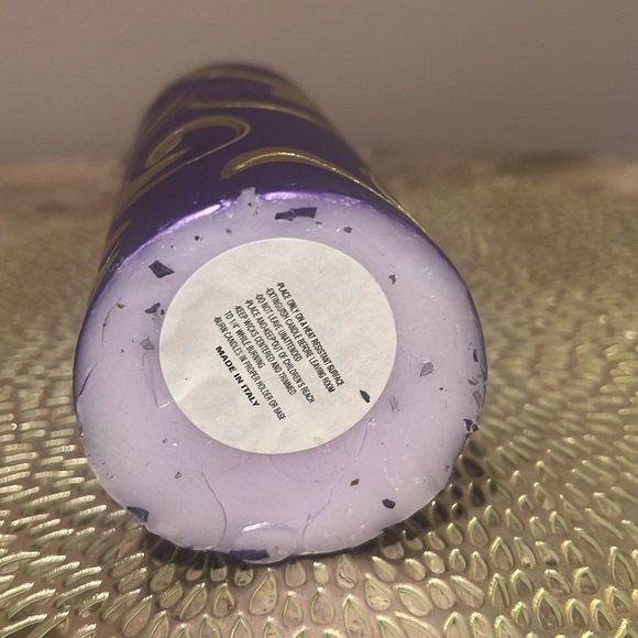 Neiman Marcus Candle - Picture 9 of 10